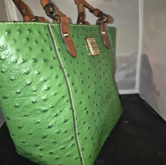 Dooney & Bourke Green Ostrich-Embossed Tote *rare - Picture 3 of 8